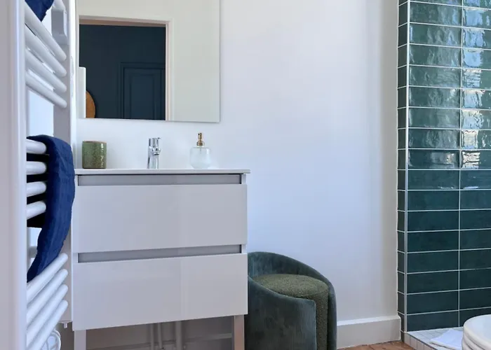 Pensión Le Clos Gabrielle 4*