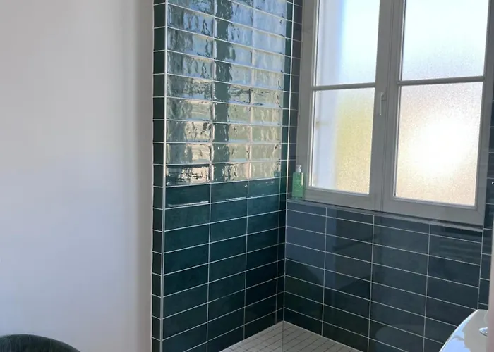 Le Clos Gabrielle Pensión 4*