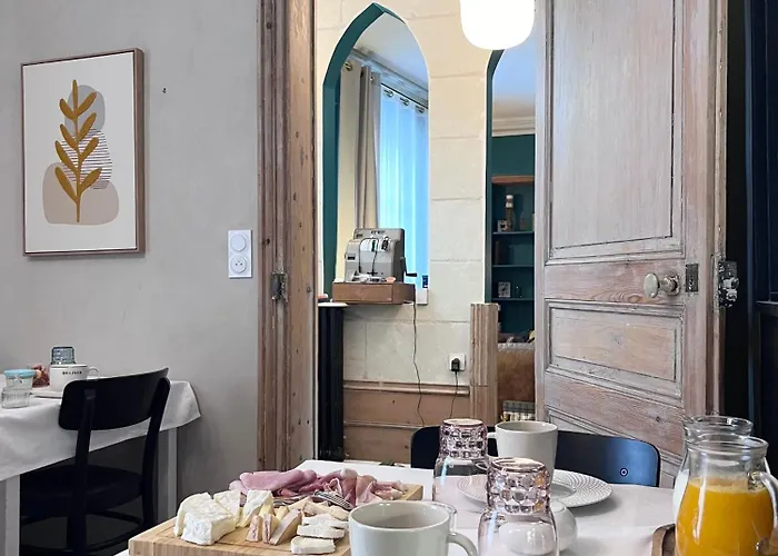 Le Clos Gabrielle Pensión 4*