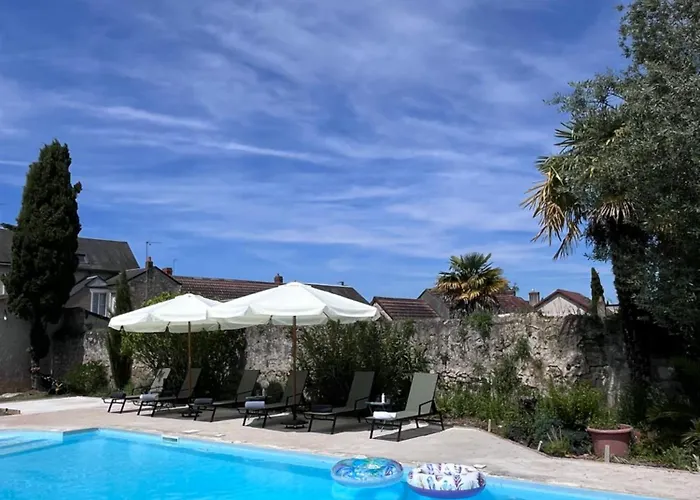 Pensión Le Clos Gabrielle 4*